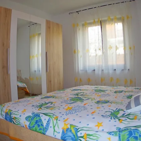 Apartment Tina & Denis *