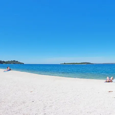 Tina & Denis Lägenhet