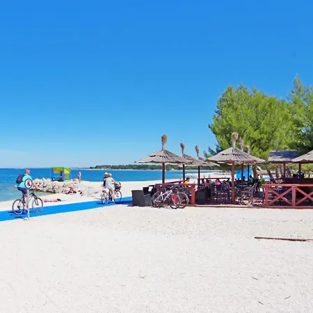 Apartment Tina & Denis *